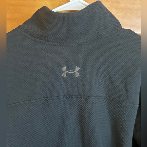 Under Armour Quarter Zip - Picture 2 of 7